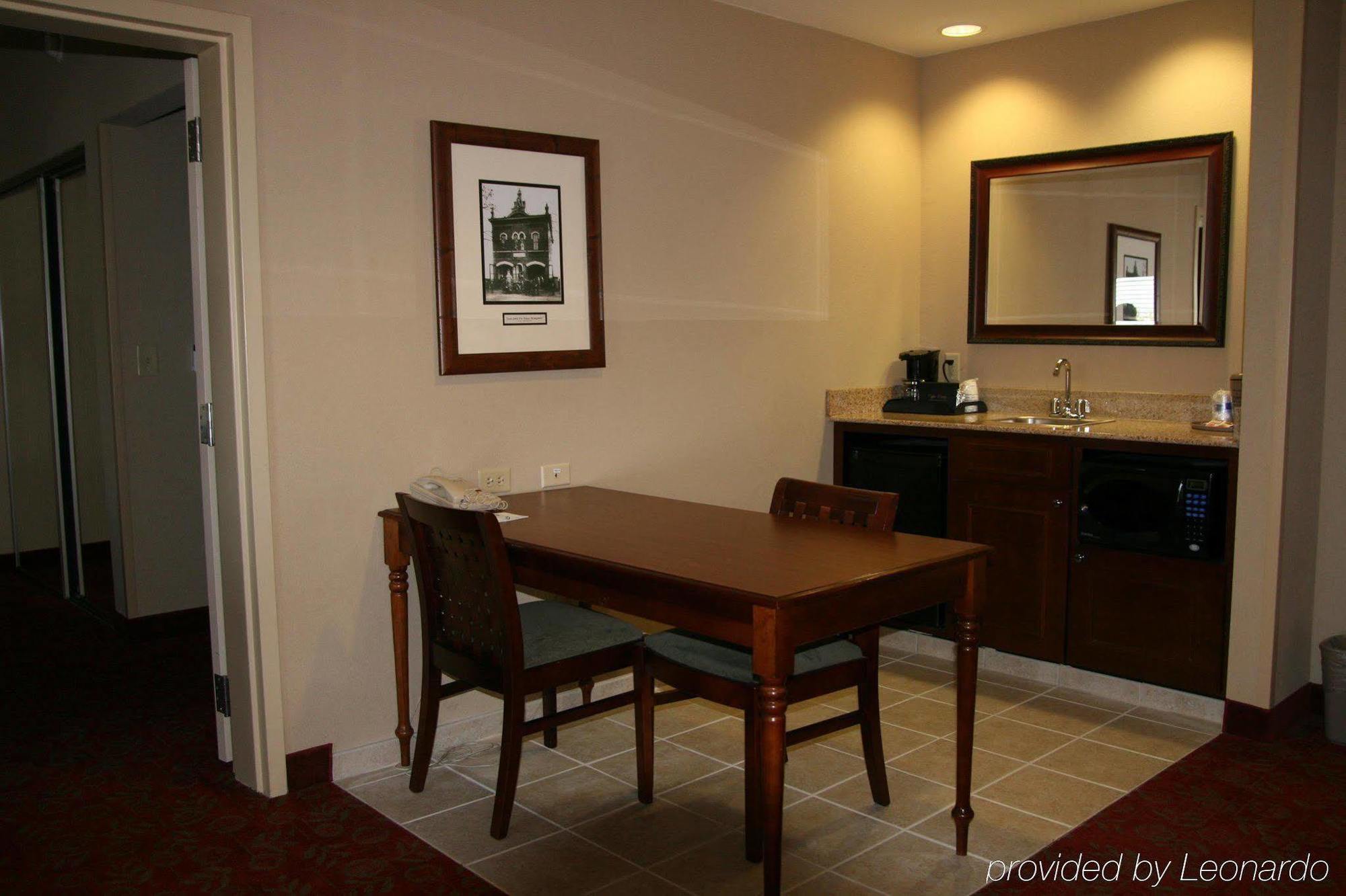Hampton Inn & Suites Montgomery-Eastchase Oda fotoğraf
